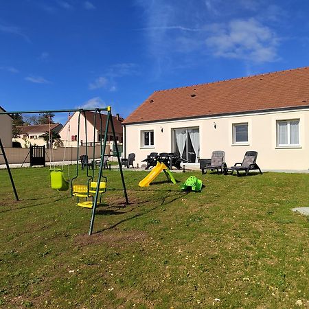 Maison A La Campagne Villiers-sur-Tholon Exterior photo